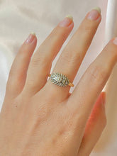 Load image into Gallery viewer, Vintage 9k Diamond Baguette Cluster Ring