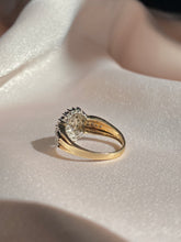 Load image into Gallery viewer, Vintage 9k Diamond Cluster Ring