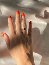 Load image into Gallery viewer, Vintage 9k Sapphire Diamond Halo Ring