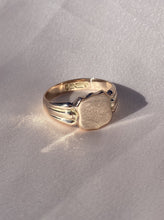 Load image into Gallery viewer, Antique Signet Shield Ring 1876