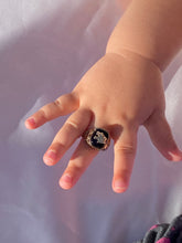 Load image into Gallery viewer, Vintage 9k Tiger Onyx Signet Ring
