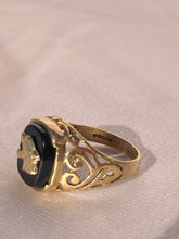 Load image into Gallery viewer, Vintage 9k Tiger Onyx Signet Ring