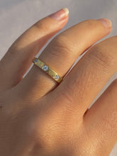 Load image into Gallery viewer, Vintage 18k Contemporary Trilogy Diamond Dot Band