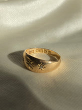 Load image into Gallery viewer, Antique 18k Trilogy Diamond Gypsy Ring