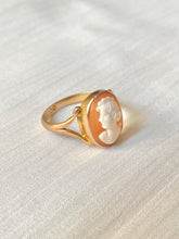 Load image into Gallery viewer, Vintage 9k Cameo Ring 1942