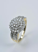 Load image into Gallery viewer, Vintage 9k Diamond Cluster Ring