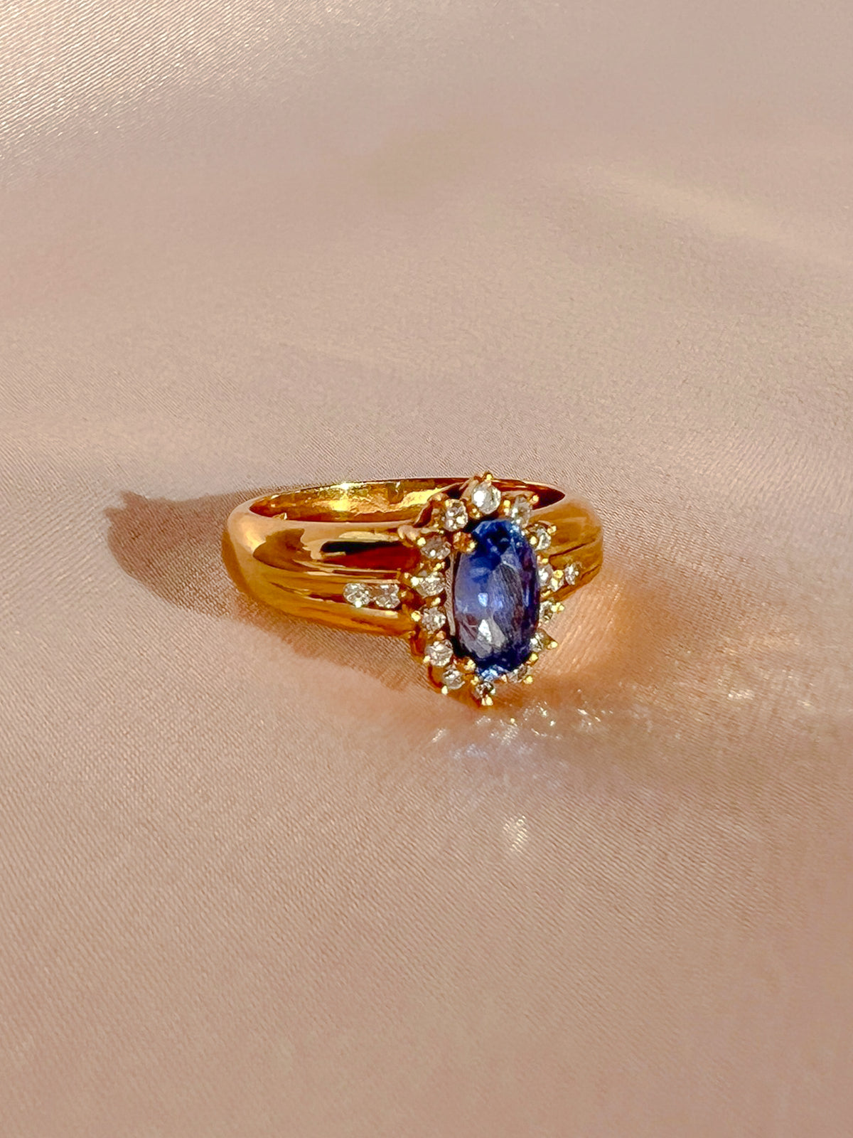Vintage Sapphire Diamond Oval Halo Ring