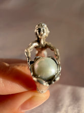 Load image into Gallery viewer, Sirena Ring
