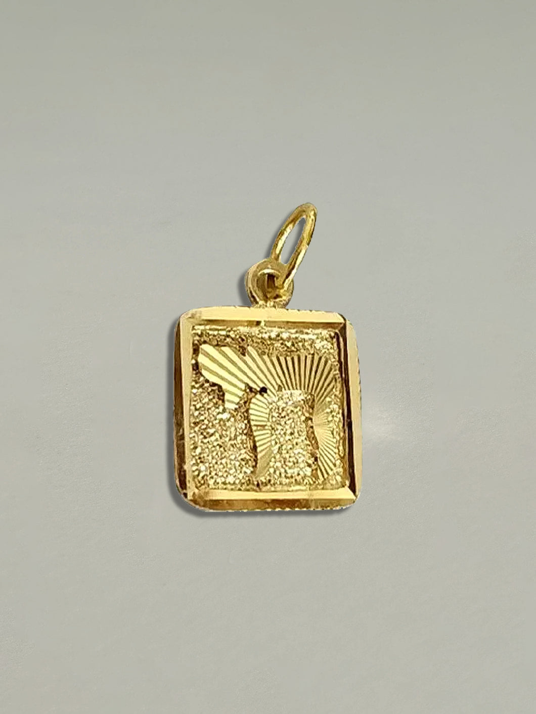 Vintage Judaica Chai Sunbeam Pendant