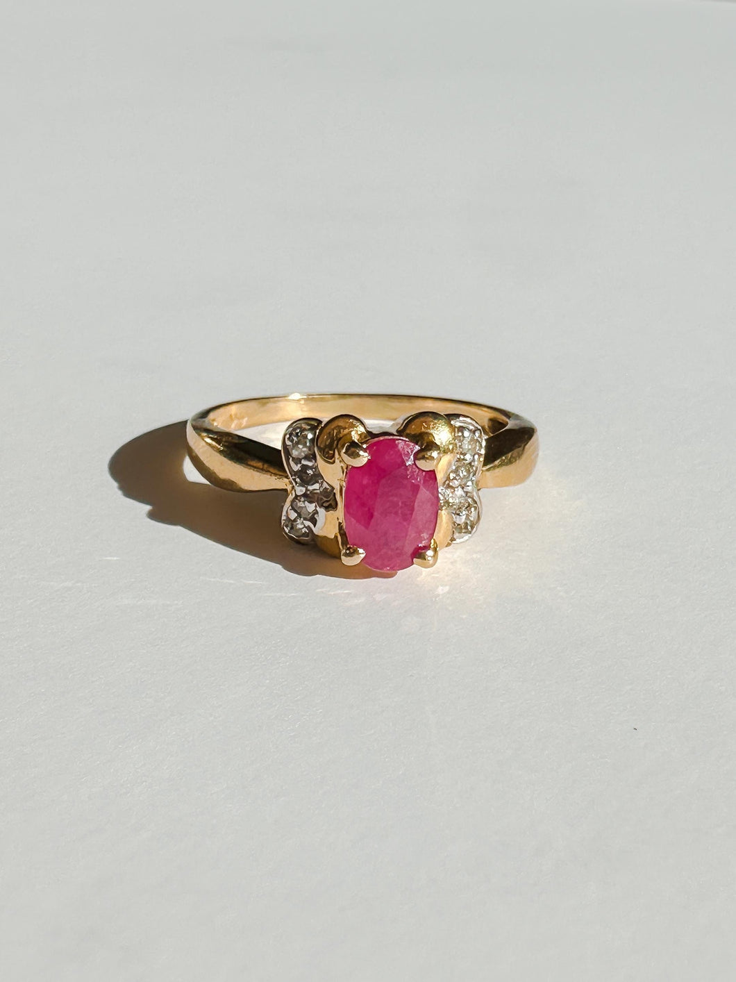 Vintage Ruby Diamond Oval Ring