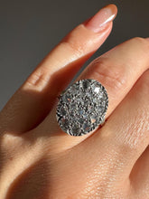 Load image into Gallery viewer, Antique Polki Diamond Cluster Ring
