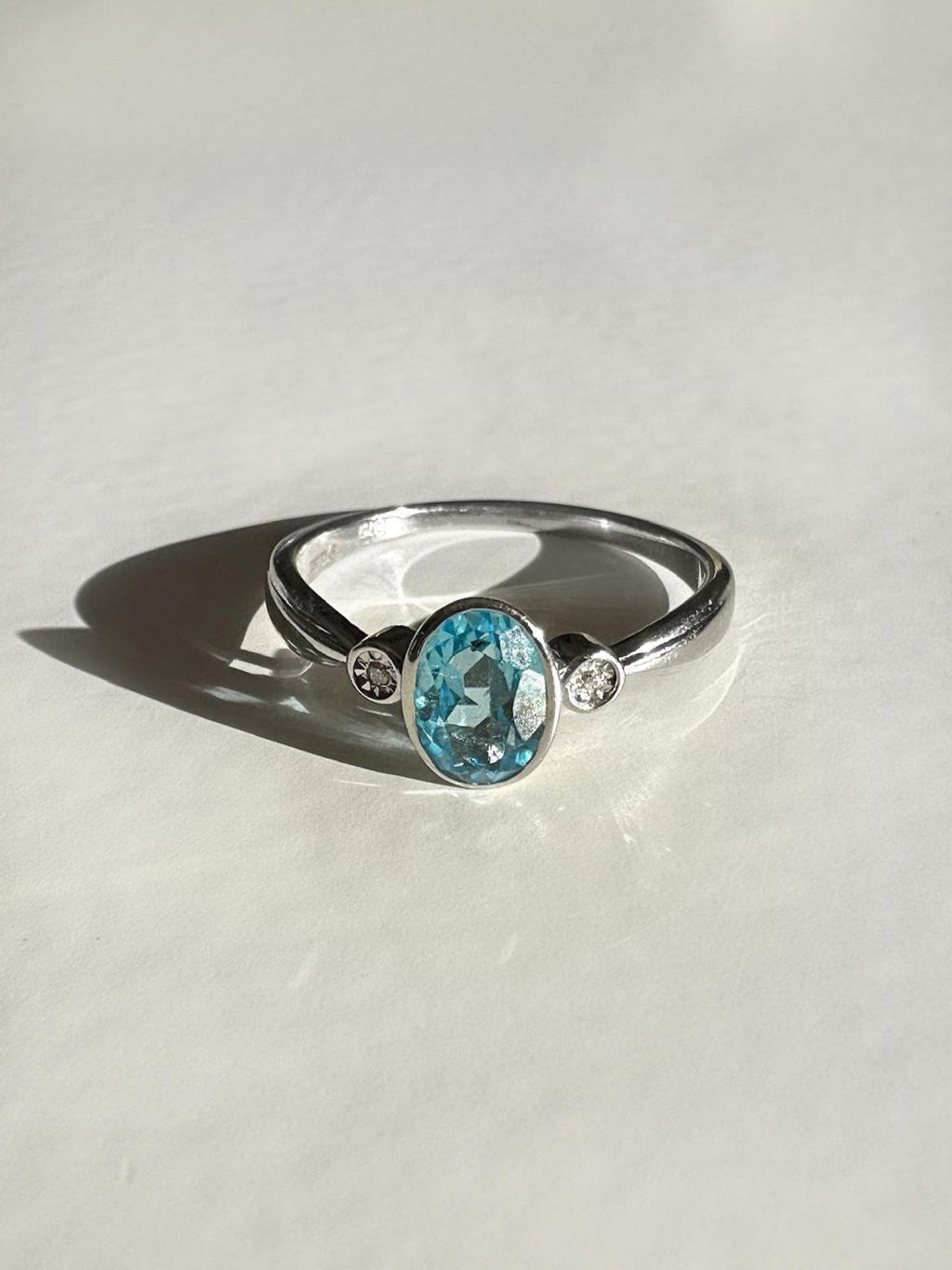 Vintage White Gold Topaz Diamond Bezel Ring