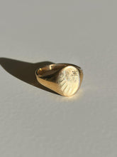 Load image into Gallery viewer, Vintage Diamond Starburst Ray Signet Ring 1972
