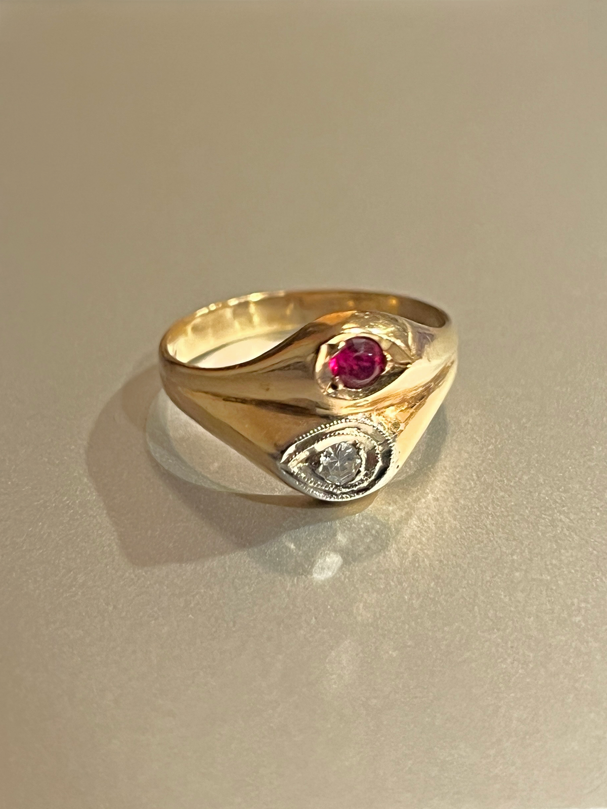 Vintage 1940s Baby Soprano Ring