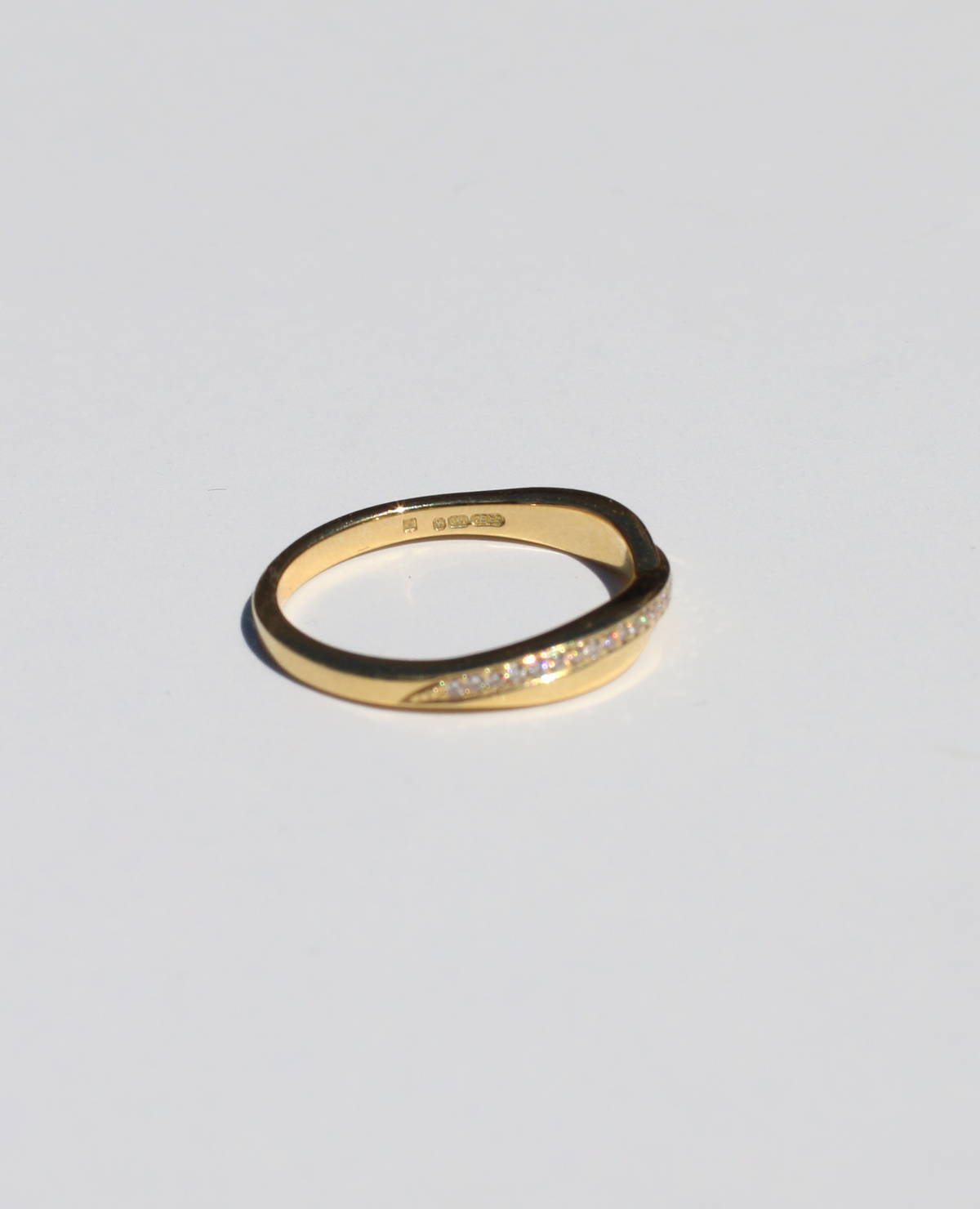Vintage 18k Crossover Diamond Band