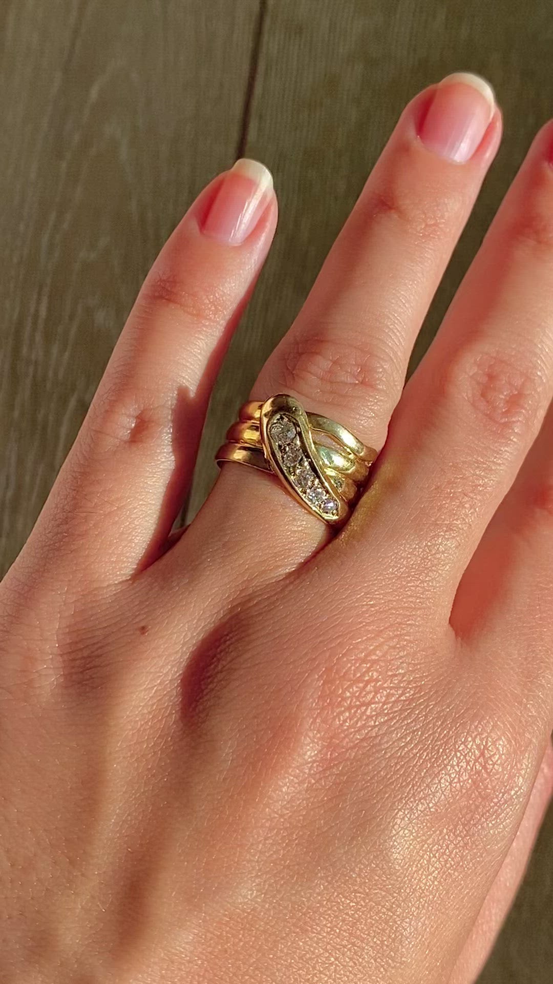 Antique 18k Graduating Old Cut Diamond Snake Ring