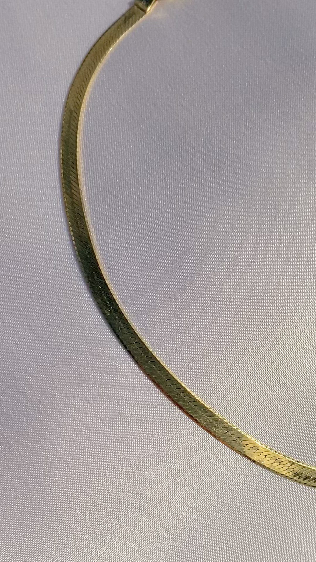 Vintage 14k Italian Herringbone Chain 15"