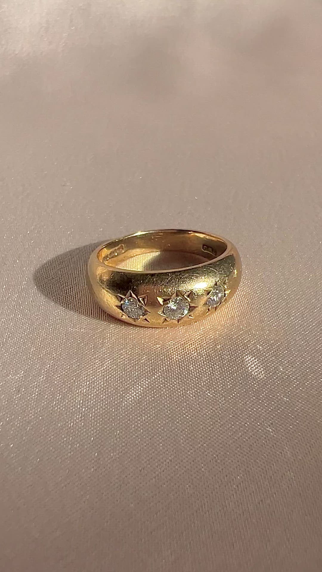 Vintage 9k Diamond Trilogy Starburst Revival Ring 1988