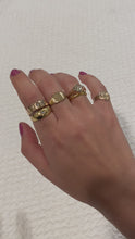 Load and play video in Gallery viewer, Antique 18k Solitaire Starburst Gypsy Ring
