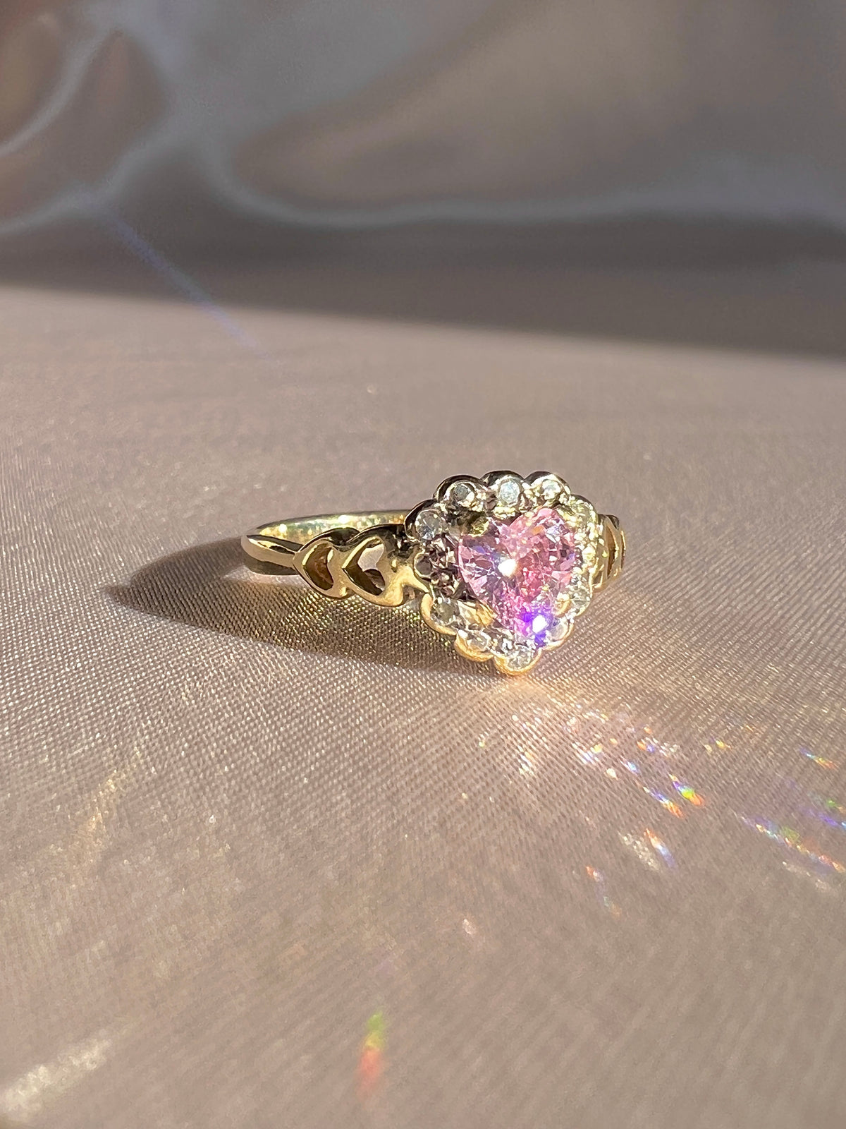 Vintage 9k Pink Zircon Diamond Heart Ring
