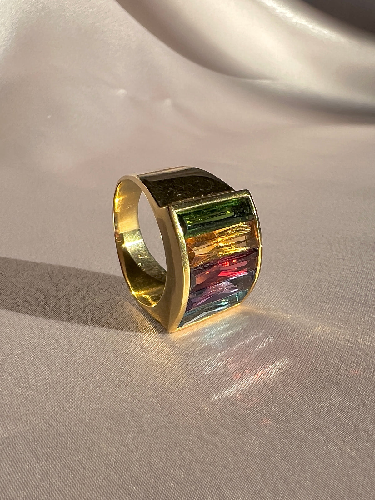 Vintage 18k Rainbow Gemstone Baguette Signet Ring