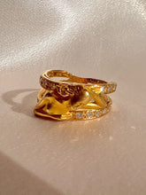 Load image into Gallery viewer, Vintage 18k Carrera y Carrera Diamond Goddess Bar Ring
