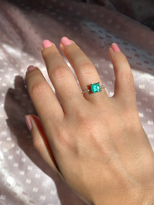 Vintage 18k Columbian Emerald Diamond 1.50 cts Ring