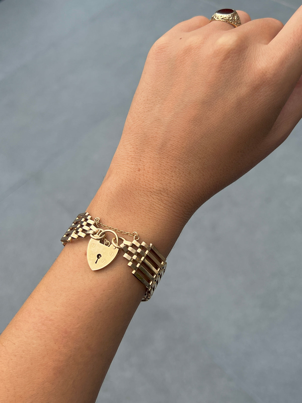 Vintage 9k Heart Padlock Articulated Bracelet