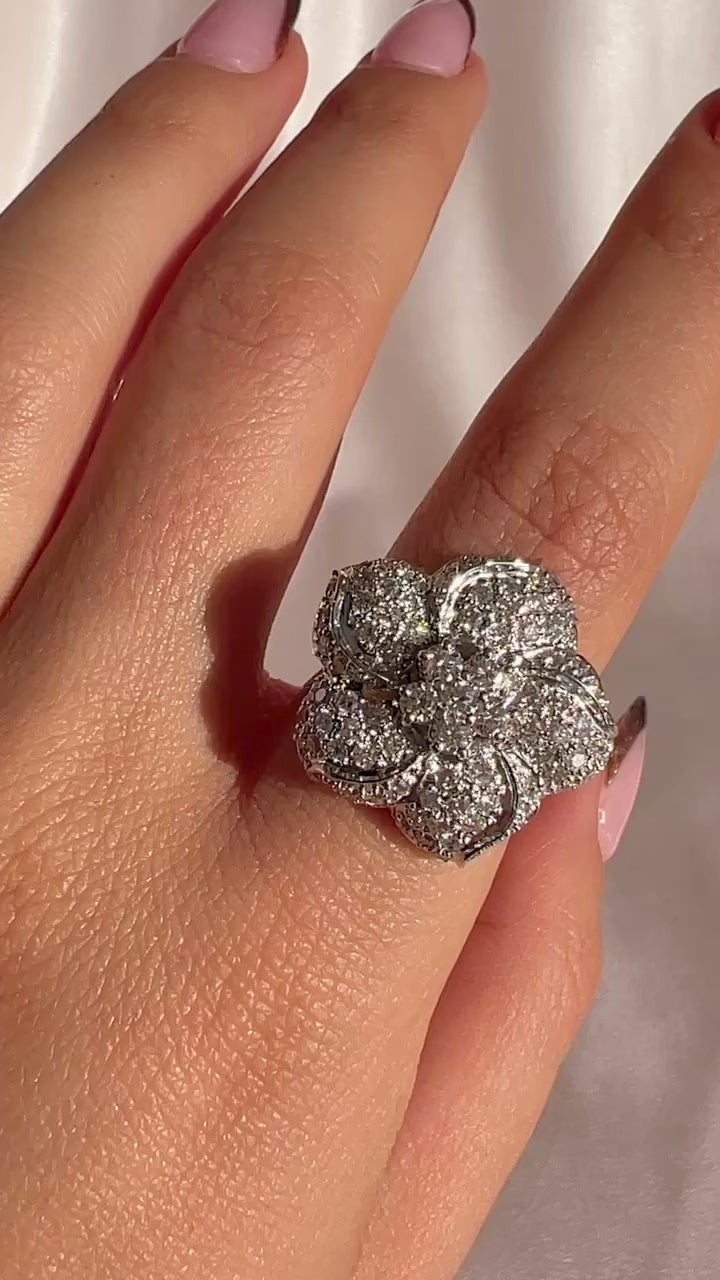 Vintage 14k Diamond Brazilian Flower Pave Ring