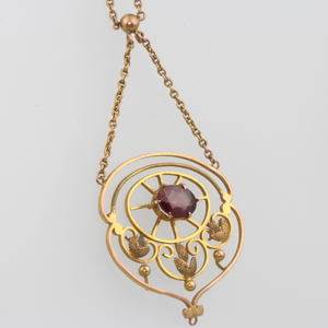 Antique 9k Garnet Art Nouveau Pendant Necklace 1900s