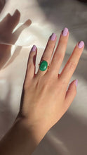 Load and play video in Gallery viewer, Vintage 10k Malachite Bezel Ring

