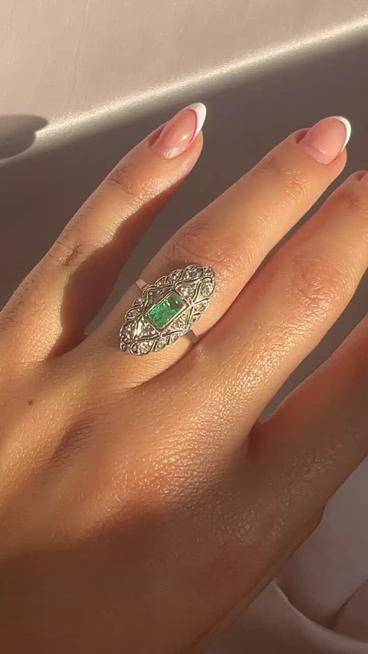 Antique 14k Emerald Diamond Art Deco Ring