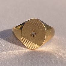 Load image into Gallery viewer, Vintage 9k Gypsy Starburst Striped Signet Ring 1976
