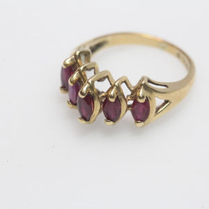 Vintage 14k Gold Tiered Ruby Ring