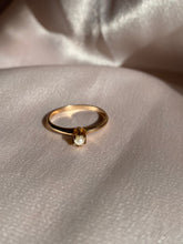 Load image into Gallery viewer, Vintage Pearl Art Deco 10k Gold Claw Ring
