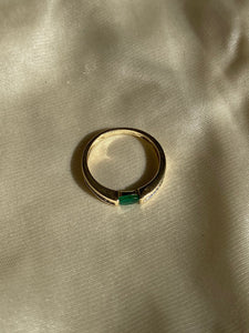 Vintage 9k Gold Emerald and Diamond Ring
