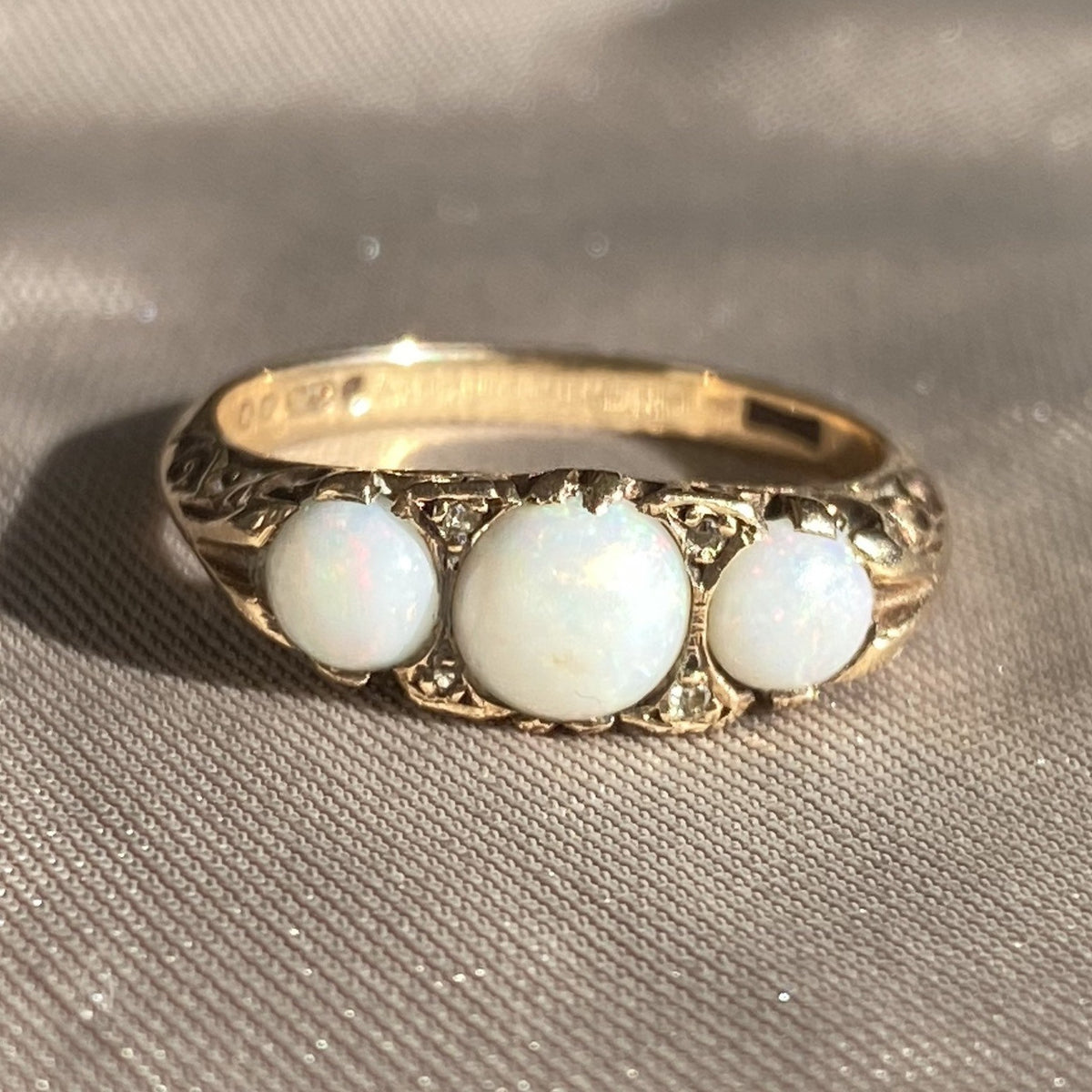 Vintage Gypsy Opal Diamond 9k Gold Trilogy Ring