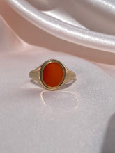 Load image into Gallery viewer, Vintage 9k Carnelian Signet Ring
