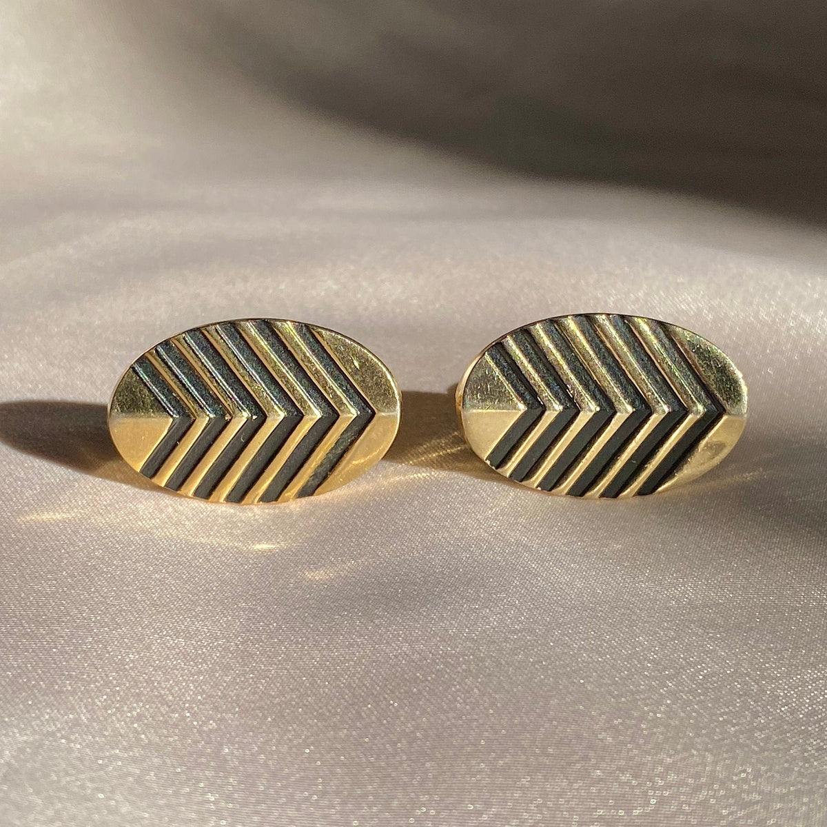 Vintage Mens Chevron Cuff Links