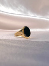 Load image into Gallery viewer, Vintage 9k Black Onyx Signet Ring
