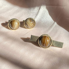 Load image into Gallery viewer, Vintage Mens Marbled Cuff Links + Tie Clip Set

