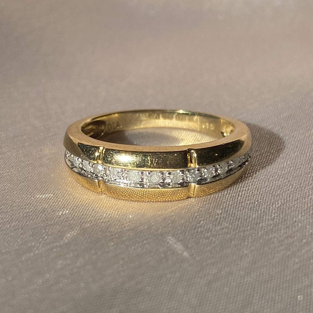 Vintage 9k Paneled Diamond Ring