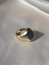 Load image into Gallery viewer, Vintage 9k Bloodstone Signet Ring 1990
