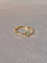 Load image into Gallery viewer, Vintage 9k Opal Cabochon Dainty Ring
