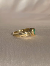 Load image into Gallery viewer, Vintage 9k Emerald Diamond Twist Ring
