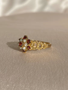 Vintage 9k Garnet Pearl Cluster Heart Ring 1970