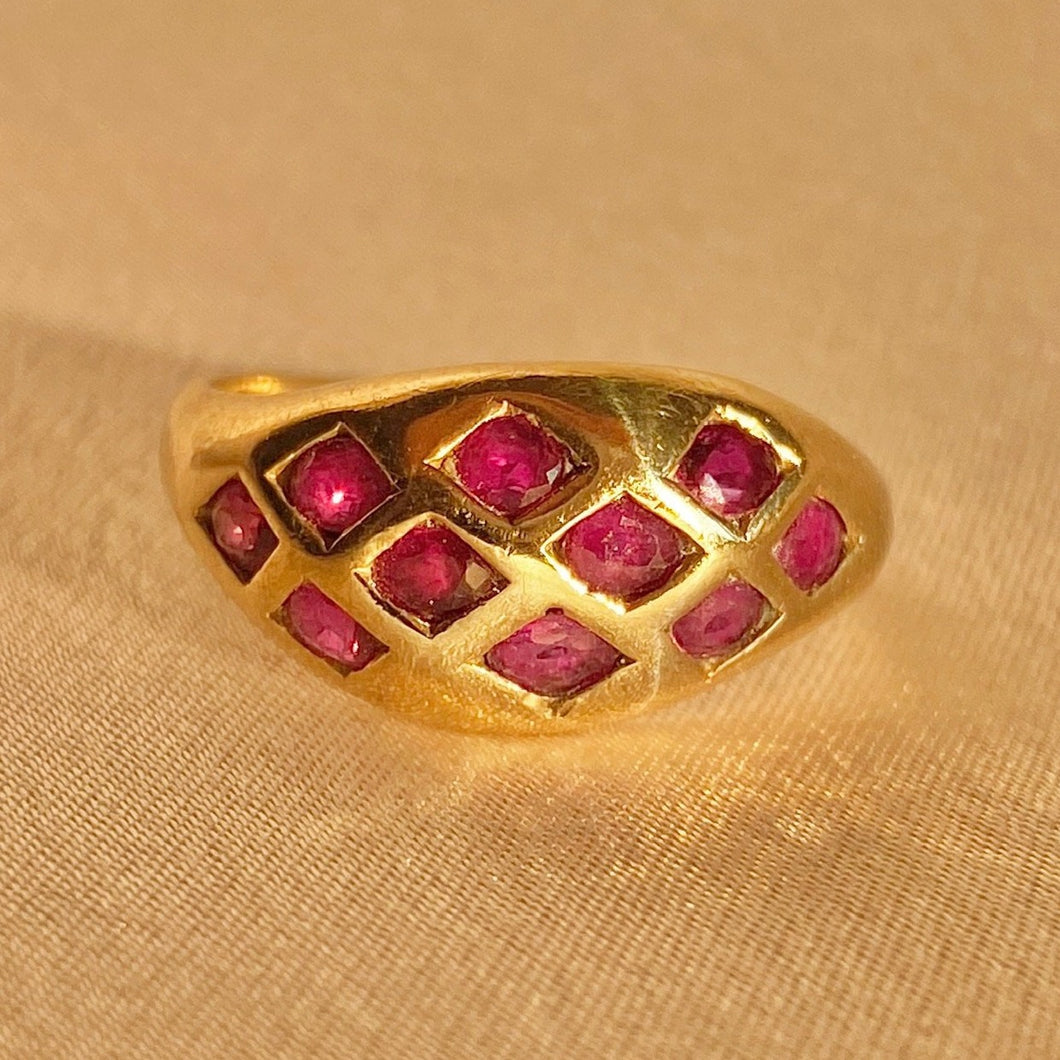 Vintage 14k Ruby Honeycomb Bombe Ring