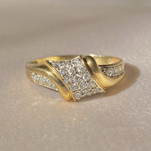 Vintage 9k Diamond Knot Ring