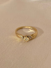 Load image into Gallery viewer, Vintage 9k Solitaire Diamond Swirl Ring
