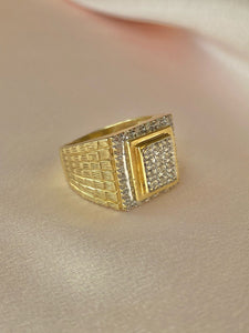 Vintage 9k Diamond Pave Signet Ring